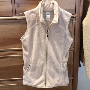 North Face fuzzy vest size xs